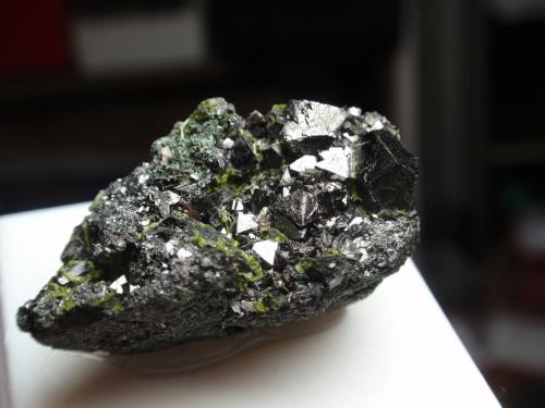 Allanita-(La)<br />Nueva Vizcaya Mine, Los Calvitos property, Burguillos del Cerro, Comarca Zafra-Río Bodión, Badajoz, Extremadura, Spain<br />30x20 mm<br /> (Autor: Ignacio)