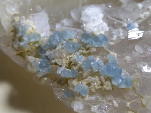 Quartz, Fluorapatite, Bertrandite, Muscovite<br />Golconda pegmatite, Governador Valadares, Vale do Rio Doce, Minas Gerais, Brazil<br />14 x 10,5 cm<br /> (Author: Sante Celiberti)