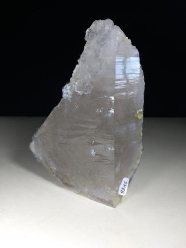 Quartz, Fluorapatite, Bertrandite, Muscovite<br />Pegmatita Golconda, Governador Valadares, Vale do Rio Doce, Minas Gerais, Brasil<br />14 x 10,5 cm<br /> (Author: Sante Celiberti)