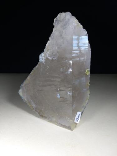 Quartz, Fluorapatite, Bertrandite, Muscovite<br />Golconda pegmatite, Governador Valadares, Vale do Rio Doce, Minas Gerais, Brazil<br />14 x 10,5 cm<br /> (Author: Sante Celiberti)