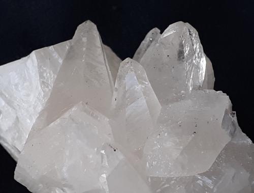 Calcite<br />Wuyi tunnel north (construction site), Wuyishan, Nanping Prefecture, Fujian Province, China<br />6 x 4 cm<br /> (Author: Volkmar Stingl)