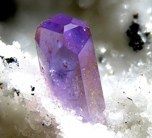 Strengite<br />La Paloma Mine, Zarza la Mayor, Mancomunidad Rivera de Fresnedosa, Cáceres, Extremadura, Spain<br />FOV 2,4 mm<br /> (Author: Rewitzer Christian)