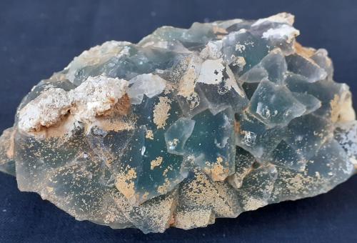 Fluorite, Quartz, Quartz (variety chalcedony)<br />Yongping, Yanshan, Shangrao Prefecture, Jiangxi Province, China<br />8 x 6 cm<br /> (Author: Volkmar Stingl)