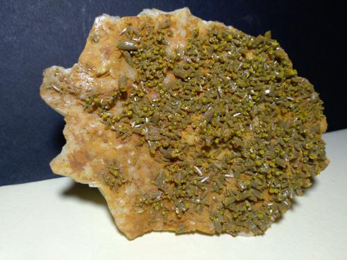 Pyromorphite<br />Les Farges Mine (Des Farges Mine), Ussel, Corrèze, Nouvelle-Aquitaine, France<br />11 x 8 cm<br /> (Author: Sante Celiberti)