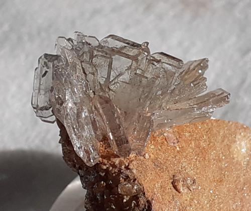 Baryte<br />Warihuyn Hill, Puños, Miraflores District, Huamalíes Province, Huánuco Department, Peru<br />2,5 x 2,5 cm<br /> (Author: Volkmar Stingl)