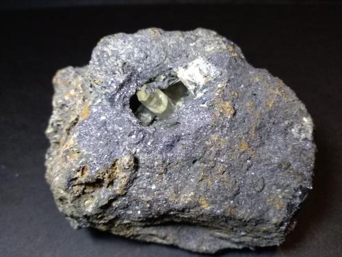 Phosgenite<br />Mina Monteponi, Iglesias, Provincia Sud Sardegna, Cerdeña/Sardegna, Italia<br />96 x 72 mm<br /> (Author: Sante Celiberti)