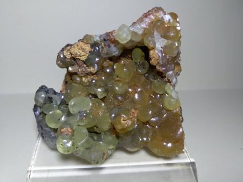 Smithsonite<br />Tsumeb Mine, Tsumeb, Otjikoto Region, Namibia<br />75 x 67 mm<br /> (Author: Sante Celiberti)