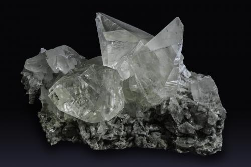 Calcite<br />Jiepaiyu Mine (Shimen Mine), Shimen County, Changde Prefecture, Hunan, China<br />80 x 70 x 60 mm<br /> (Author: Rob Schnerr)