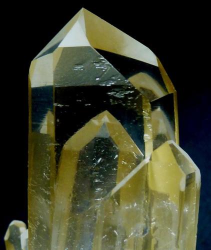 Cuarzo (variedad cristal de roca)<br />Corinto, Curvelo, Minas Gerais, Brasil<br />7 x 5 cm. Cristal principal 5,5 cm.<br /> (Autor: javier ruiz martin)