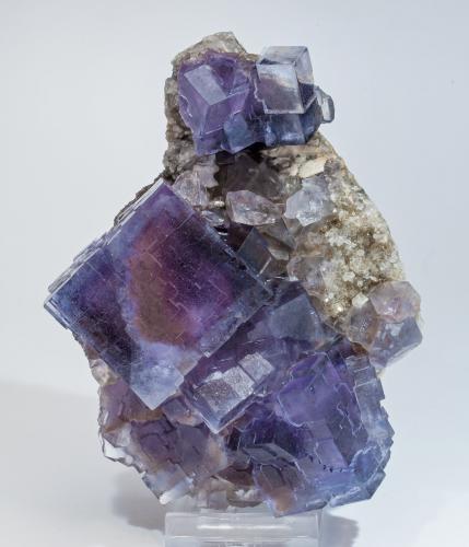 Fluorite with Quartz and Baryte<br />Berbes mining area, Berbes, Ribadesella, Comarca Oriente, Principality of Asturias (Asturias), Spain<br />Specimen size: 12.8 × 9.8 × 5.6 cm / main crystal size: 4.3 × 4 cm<br /> (Author: Jordi Fabre)