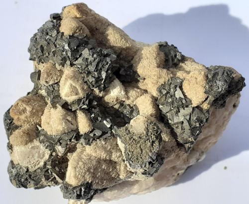 Tetrahedrite (Group), Pyrite, Calcite<br />Cavnic mining area, Cavnic, Maramures, Romania<br />5 x 3,5 cm<br /> (Author: Volkmar Stingl)