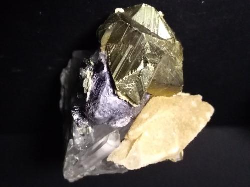 Chalcopyrite, Galena, Quartz, Calcite<br />September Mine (9th of September Mine) , Madan mining area, Rhodope Mountains, Smolyan Oblast, Bulgaria<br />78 x 55 mm<br /> (Author: Sante Celiberti)