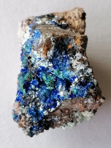 Linarita y Malaquita.<br />Mina Los Azules, Quebrada San Miguel, Provincia Copiapó, Región Atacama, Chile<br />3,5 x 2,5 cm.<br /> (Autor: Rafael varela olveira)