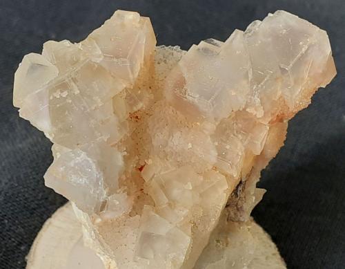 Fluorite<br />Nanshanxia Mine, Shaowu, Nanping Prefecture, Fujian Province, China<br />3,5 x 3,5 cm<br /> (Author: Volkmar Stingl)