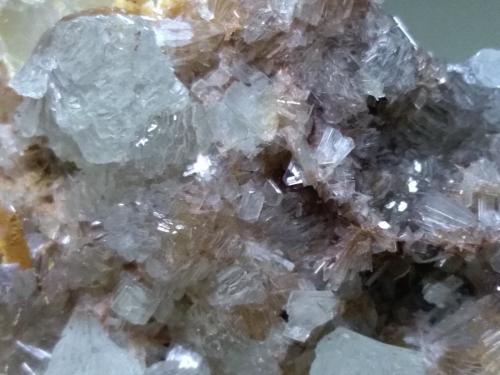 Hemimorfita<br />Baccu Locci Mine, Villaputzu (Bidda de Putzu), Sud Sardegna Province, Sardinia/Sardegna, Italy<br />105 x 105 mm<br /> (Autor: Sante Celiberti)