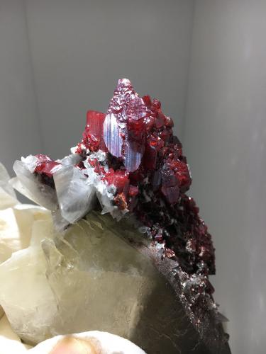 Realgar on Calcite<br />Jiepaiyu Mine (Shimen Mine), Shimen County, Changde Prefecture, Hunan, China<br />4 cm crystal<br /> (Author: Jean Suffert)