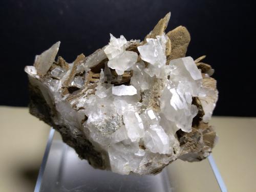 Calcite, Siderite<br />San Leone Mine, Assemini, Metropolitan City of Cagliari, Sardinia/Sardegna, Italy<br />62 x 48 mm<br /> (Author: Sante Celiberti)