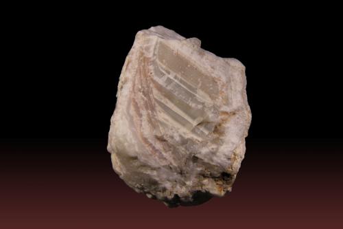 Opal<br />Sorteo mining group, El Cintado, Cáceres city, Comarca de Cáceres, Cáceres, Extremadura, Spain<br />42mm x 42mm x 35mm<br /> (Author: Firmo Espinar)