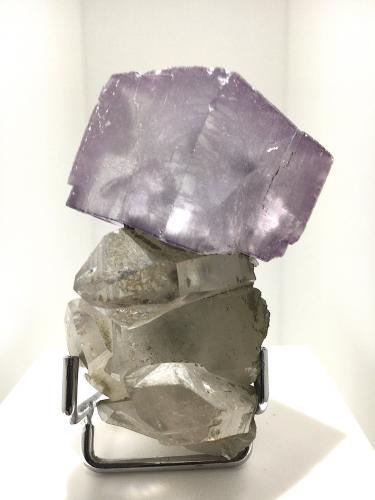 Fluorite on Quartz<br />Yaogangxian Mine, Yizhang, Chenzhou Prefecture, Hunan Province, China<br />4.5 cm edges for the fluorite<br /> (Author: Jean Suffert)