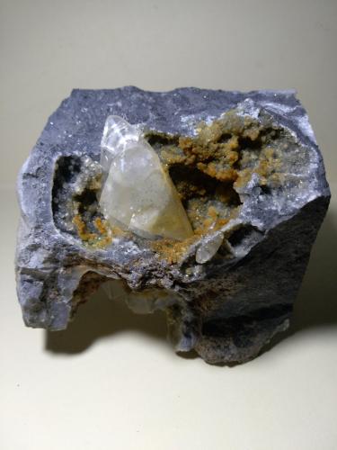Calcite<br />Cantera Niu Corbu, Noragugume, Provincia Nuoro, Cerdeña/Sardegna, Italia<br />11,5 x 10 cm<br /> (Author: Sante Celiberti)