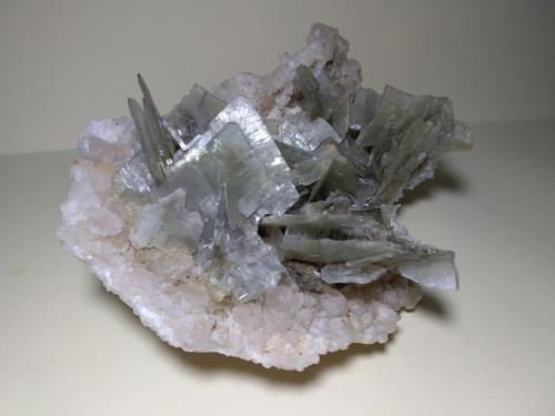 Baryte<br />Sa Corona 'e sa Craba, Barbusi, Carbonia, Provincia Sud Sardegna, Cerdeña/Sardegna, Italia<br />16 x 11 cm<br /> (Author: Sante Celiberti)