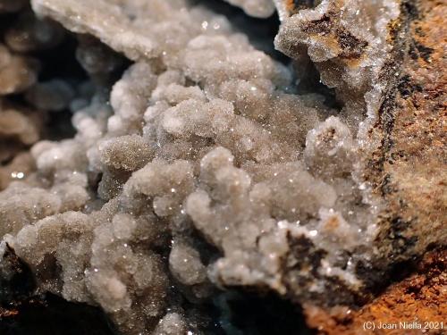 Hemimorfita<br />Pic de la Mina, Vall de Barravés, Vilaller, Comarca Alta Ribagorça, Lérida / Lleida, Cataluña / Catalunya, España<br />CV 20x15 mm<br /> (Autor: Joan Niella)
