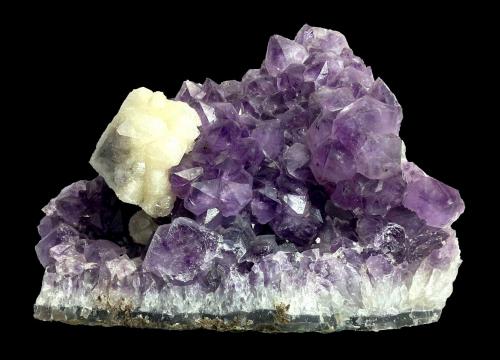 Quartz (variety amethyst), Calcite<br />Rio Grande do Sul, Brazil<br />Specimen size 28 cm, calcite aggregate 8 cm<br /> (Author: Tobi)