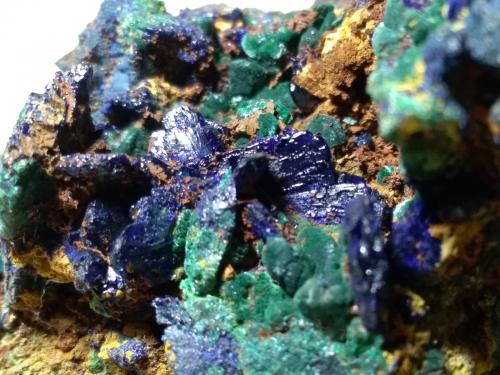 Azurita, Malaquita<br />Sa Duchesa Mine, Oridda Valley, Domusnovas, Sud Sardegna Province, Sardinia/Sardegna, Italy<br />76 x 62 mm<br /> (Autor: Sante Celiberti)
