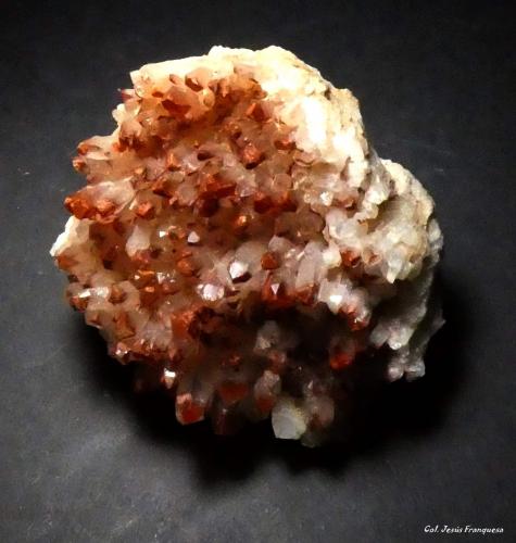 Cuarzo.<br />Massís del Montseny, Gerona / Girona, Cataluña / Catalunya, España<br />37x33 mm.<br /> (Autor: Jesus Franquesa Baucells)