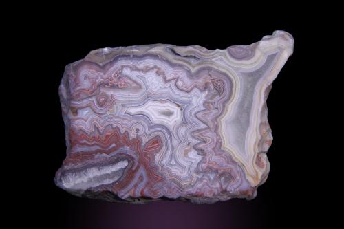 Quartz (variety agate)<br />Sierra Santa Lucia, Ejido Benito Juarez, Municipio Ahumada, Chihuahua, Mexico<br />83mm x 58mm x 7mm<br /> (Author: Firmo Espinar)