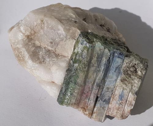 Elbaite<br />Paraíba, Brazil<br />7 x 5,5 cm<br /> (Author: Volkmar Stingl)