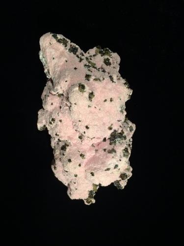 Rhodochrosite, Pyrite, Chalcopyrite, Tetrahedrite, Quartz<br />Unidad minera Pachapaqui, Pachapaqui, Distrito Aquia, Provincia Bolognesi, Departamento Ancash, Perú<br />185 mm X 97 mm X 75 mm<br /> (Author: Robert Seitz)