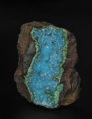 Quartz, Chrysocolla, Malachite<br />Old Dominion Mine, Old Dominion vein system, Buffalo Hill, Globe, Globe-Miami District, Gila County, Arizona, USA<br />13.5 x 10.0 cm<br /> (Author: am mizunaka)