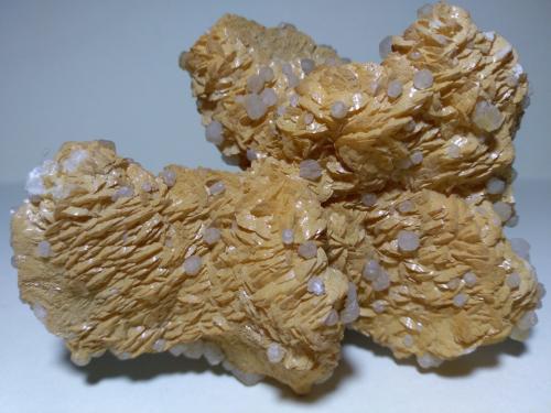 Calcite, Dolomite<br />San Giovanni Mine, Punta della Torre, Iglesias, Sud Sardegna Province, Sardinia/Sardegna, Italy<br />91 x 68 mm<br /> (Author: Sante Celiberti)