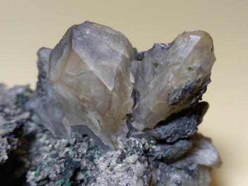 Polybasita, Cerusita, Malaquita<br />Montevecchio Mines, Arbus, Medio Campidano Province, Sardinia/Sardegna, Italy<br />80 x 60 mm<br /> (Autor: Sante Celiberti)