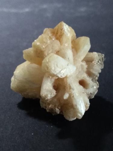 Stilbite<br />Punta Santa Vittoria, Pula, Metropolitan City of Cagliari, Sardinia/Sardegna, Italy<br />33 x 31 mm<br /> (Author: Sante Celiberti)