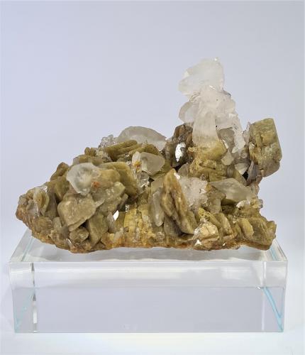 Siderite and Quartz<br />Iouriren Mine (AGM Mine), Akka, Tafraout, Tiznit Province, Souss-Massa Region, Morocco<br />70mm x 50mm x 40mm<br /> (Author: Philippe Durand)
