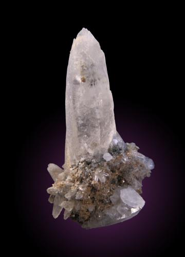 Quartz and Clinochlore<br />Camperio, Santa Maria Valley, Blenio Valley, Blenio Municipality, Blenio, Ticino (Tessin), Switzerland<br />64mm x 112mm x 61mm<br /> (Author: Firmo Espinar)