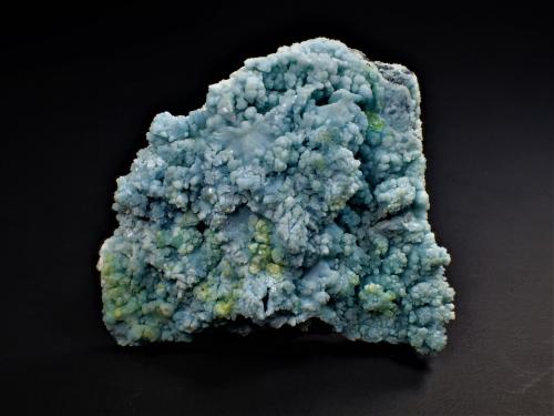Gibbsite, Pyromorphite<br />Wenshan, Wenshan Autonomous Prefecture, Yunnan Province, China<br />65 mm x 58 mm x 19 mm<br /> (Author: Don Lum)
