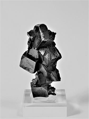 Hematite<br />Serra das Éguas, Brumado, Bahia, Northeast Region, Brazil<br />55mm x 35mm x 20mm<br /> (Author: Philippe Durand)