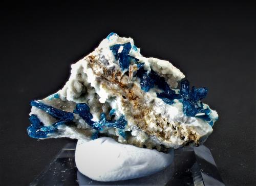 Veszelyite, Hemimorphite<br />Dongchuan District, Kunming Prefecture, Yunnan Province, China<br />25 mm x 16 mm x 10 mm<br /> (Author: Don Lum)