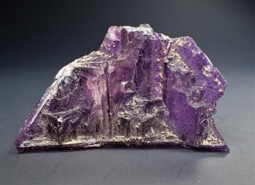 Fluorite, Calcite<br />Elmwood Mine, Carthage, Central Tennessee Ba-F-Pb-Zn District, Smith County, Tennessee, USA<br />57 mm x 19 mm x 33 mm<br /> (Author: Don Lum)