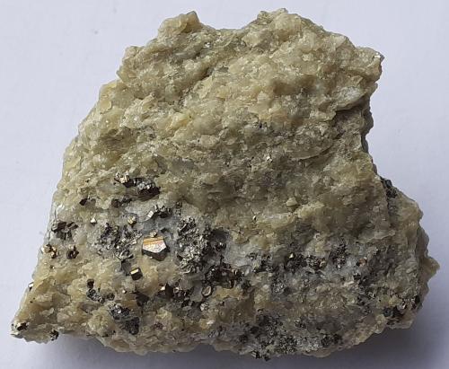 Pyrite<br />Yangjiaqian tunnel (construction site), Jianyang, Nanping Prefecture, Fujian Province, China<br />4,5 x 3,5 cm<br /> (Author: Volkmar Stingl)