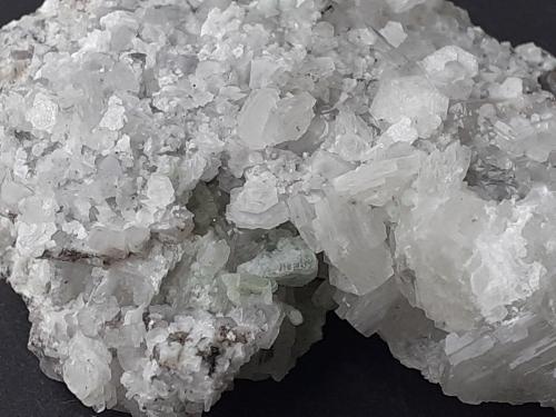 Calcite, Fluorite, Quarz, Pyrite<br />Shangmei tunnel (construction site), Dongji, Chengsun, Wuyishan, Nanping Prefecture, Fujian Province, China<br />6 x 5,5 cm<br /> (Author: Volkmar Stingl)