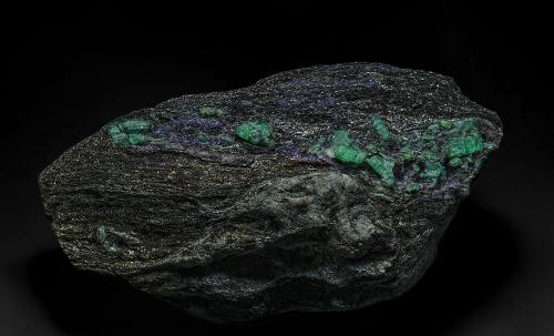 Beryl (variety emerald), Fluorite<br />Curlew Emerald Mine, Shaw River, East Pilbara Shire, Pilbara Region, Western Australia, Australia<br />18.2 x 11.2 x 6.7 cm<br /> (Author: am mizunaka)