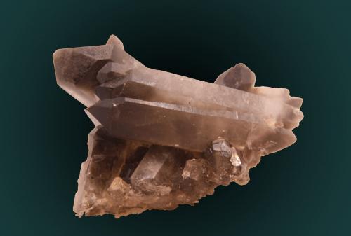 Quartz<br />Bahia, Northeast Region, Brazil<br />93mm x 72mm x 45mm<br /> (Author: Firmo Espinar)