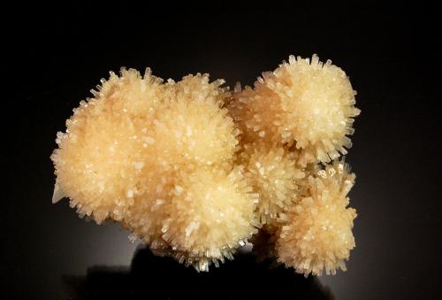 Natrolite<br />Lefka, Nicosia District, Cyprus<br />7.0 x 5.0 x 3.7 cm<br /> (Author: Michael Shaw)