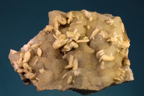 Stilbite<br />Sportgastein, Gastein Valley, St. Johann im Pongau, Hohe Tauern, Salzburg, Austria<br />10 x 7 cm<br /> (Author: Gerhard Brandstetter)