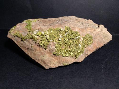 Autunite<br />Saint-Symphorien-de-Marmagne, Montcenis, Autun District, Saône-et-Loire, Bourgogne-Franche-Comté, France<br />17,5 x 10 cm<br /> (Author: Sante Celiberti)