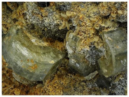 Cassiterite, Arsenopyrite, Fluorapatite, Chalcopyrite, Muscovite<br /><br />11 cm x  6 cm x 3 cm<br /> (Author: silvia)